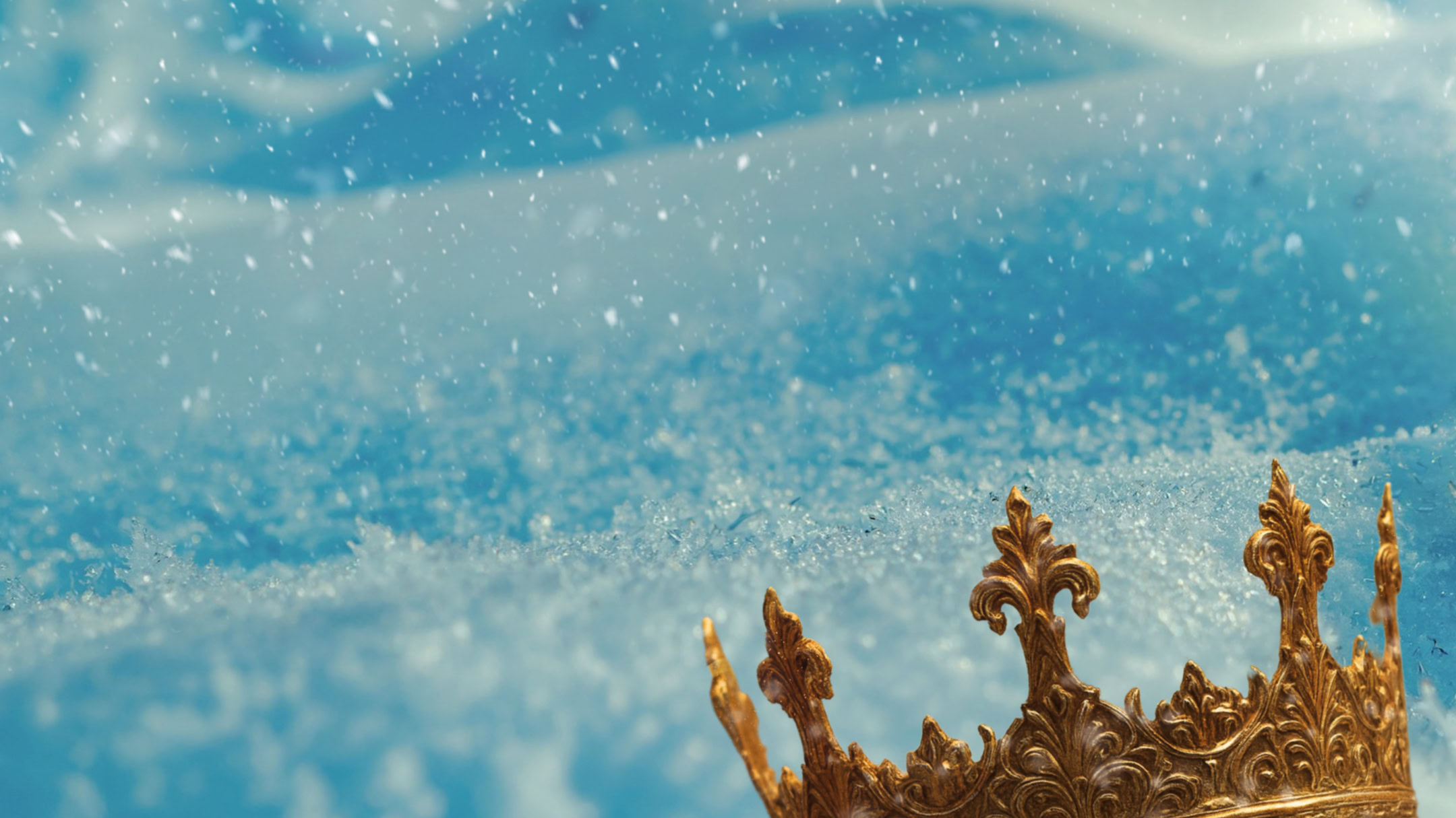 Korens van een gouden kroon op een blauwe sneeuwachtergrond.